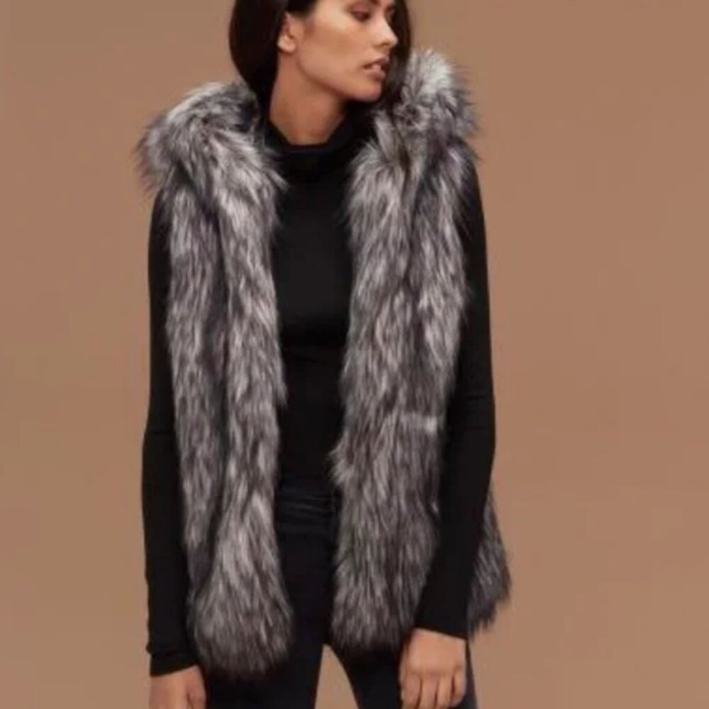 Aritzia Sunday Best Ovid Faux Fur Vest With Hood XS